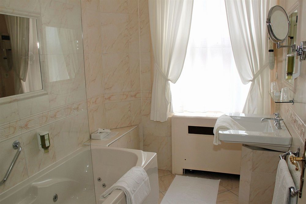 Meurice 3*